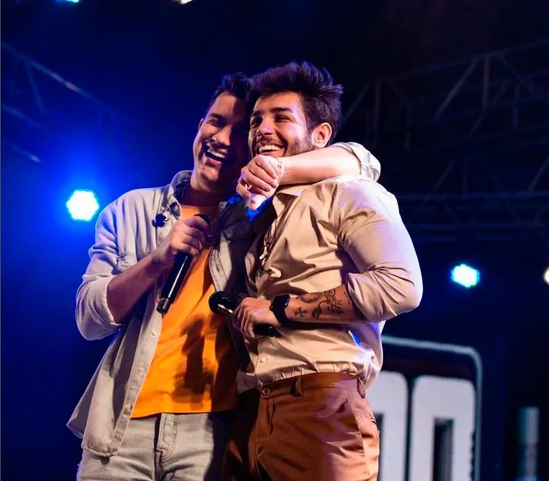 thiagor_corumba's tweet image. Boa noite gente linda! Tá chegando a hora viu? Bora?

Lotes e setores esgotando!

#04denov #hugoeguilherme #parquedeexpo #CompreJá