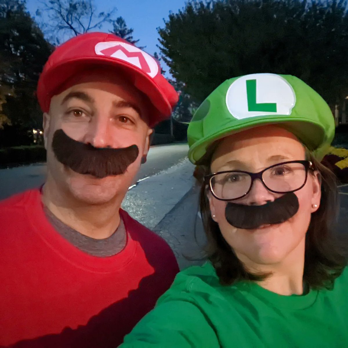 curley_danielle's tweet photo. Thank you @PaulCurleyBC for being the Mario to my Luigi. ❤️ #Halloween2022 https://t.co/xaYLpuTjU6