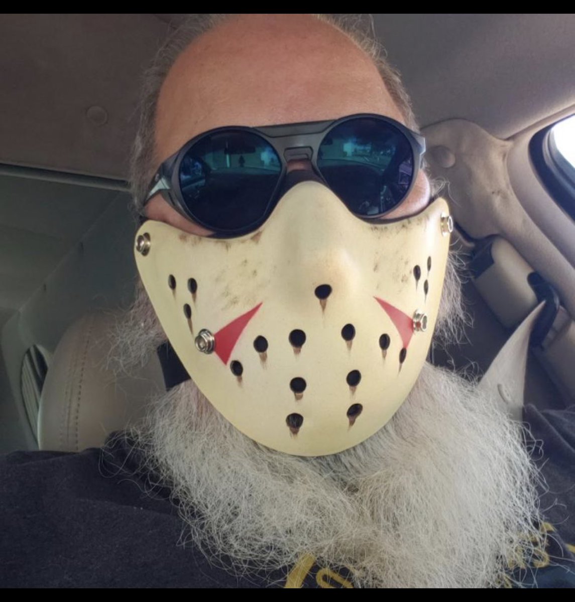 OfFlannigan's tweet photo. Happy Halloween 2022 !
#Halloween2022 #shaneflannigan #MembershipMonday #HappyHalloween https://t.co/8xb6IzTdVb