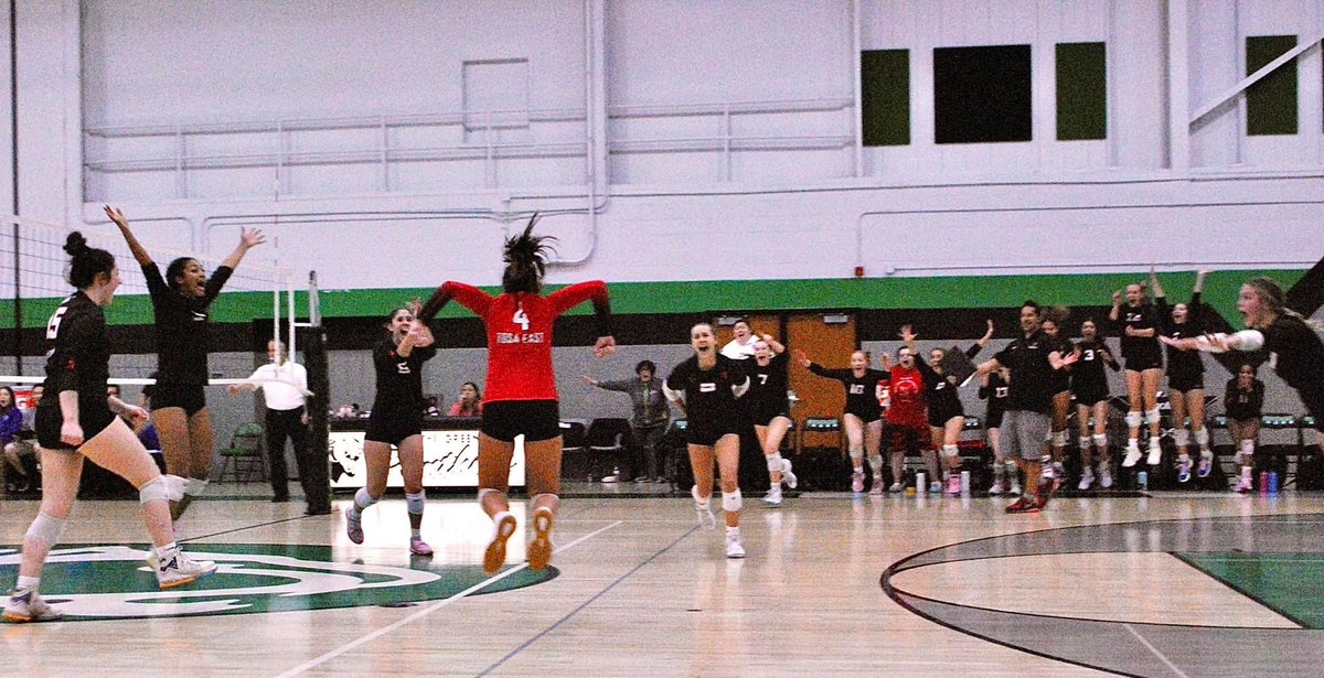 Tosa East Volleyball tweet media