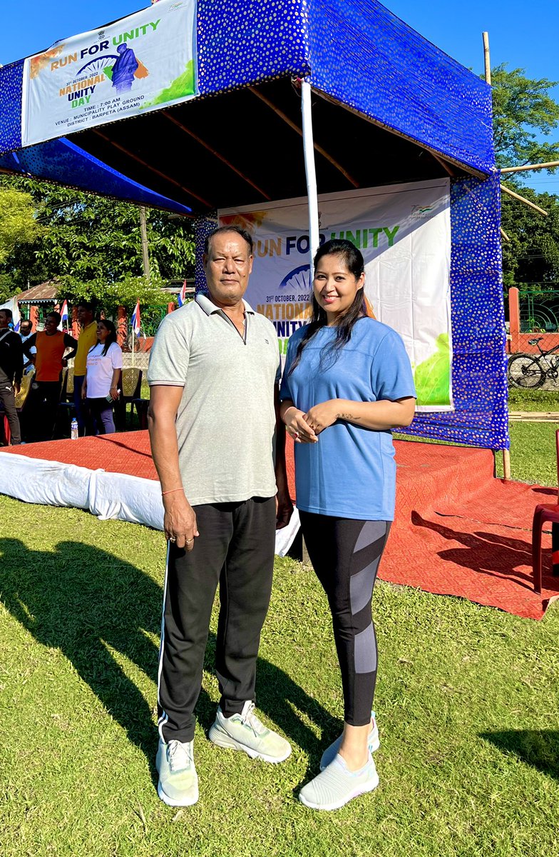 geetashrilachit's tweet image. 31-10-2022: 
Participated in the #UnityRun 
&amp;amp; took pledge to remain united and stand together in all conditions and to spread this message among the fellow countrymen.🙏🥰

Happy that Dad has also participated...👍🥰

#unityday2022
#SardarVallabhbhaiPatel 
#Barpeta