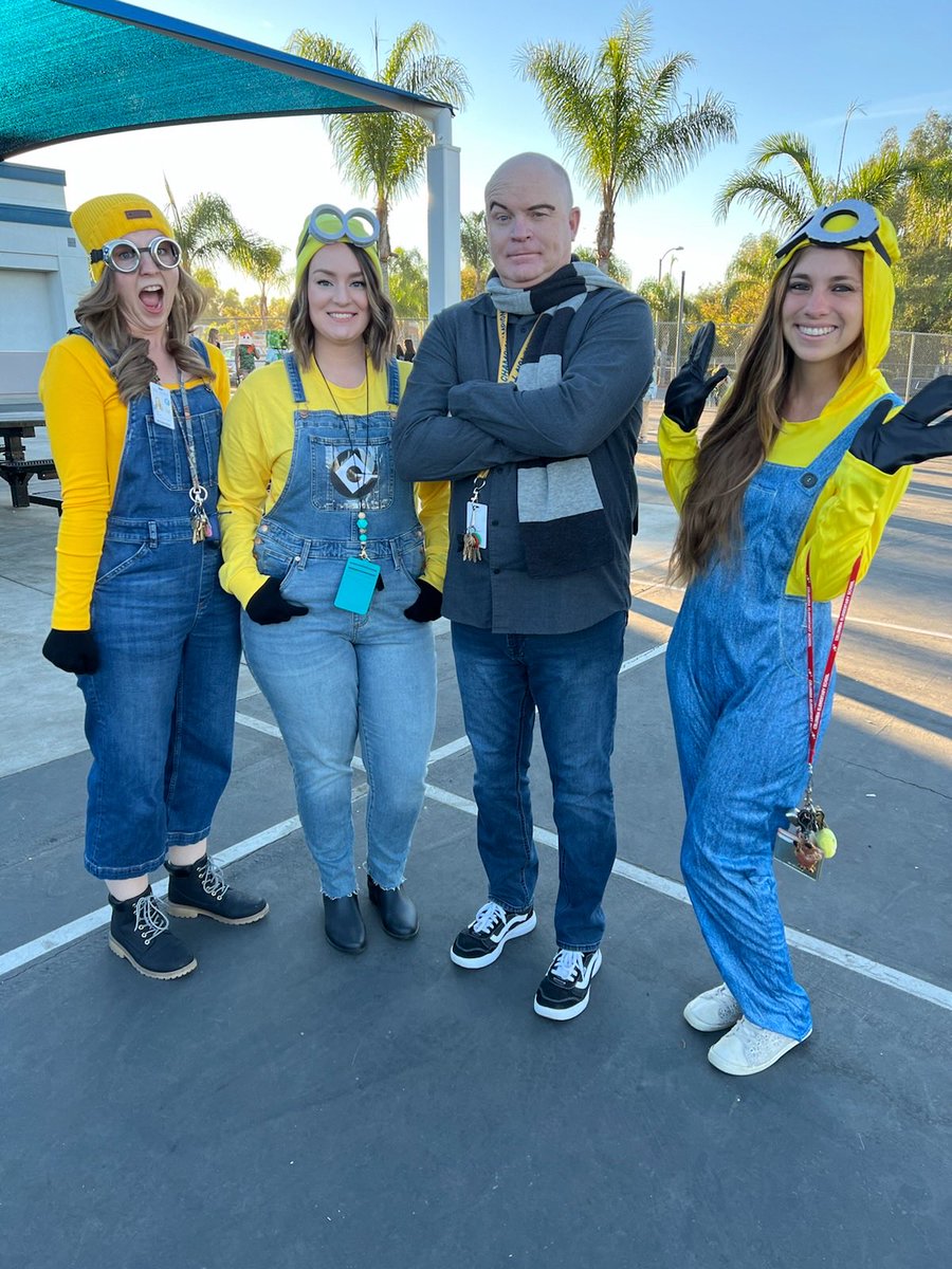 When your team wants to steal the moon, they come to school ready!!