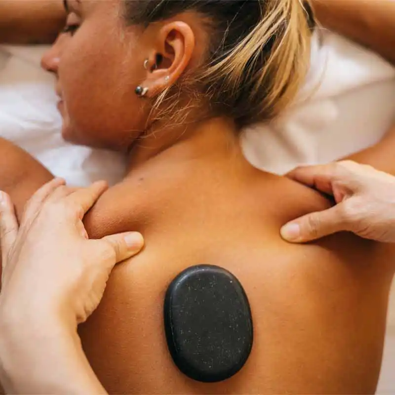 TuBalanceSpa's tweet photo. Te mostraré algunos beneficios del relax que puede generarte un buen masaje relajante... tienen numerosos efectos energéticos con resultados diversos y...
Origen #BalanceSpa
https://t.co/wUJOeOWUa5 https://t.co/YE5MgbHekM https://t.co/usPCoCquzj