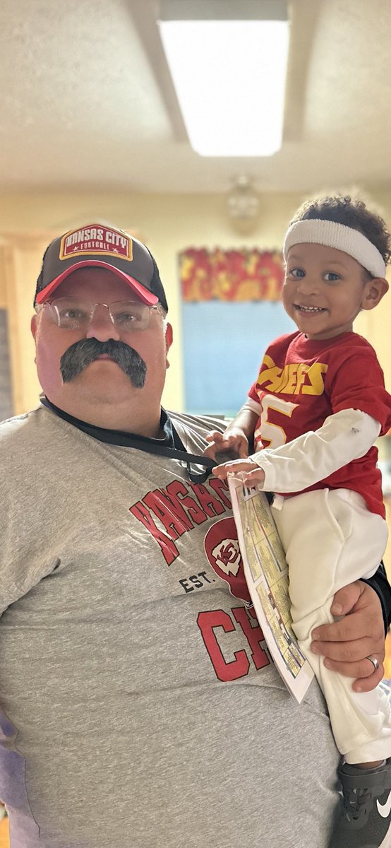 prorndoff's tweet photo. @PatrickMahomes How’d we do?
@Chiefs https://t.co/Q6rHaa74e4