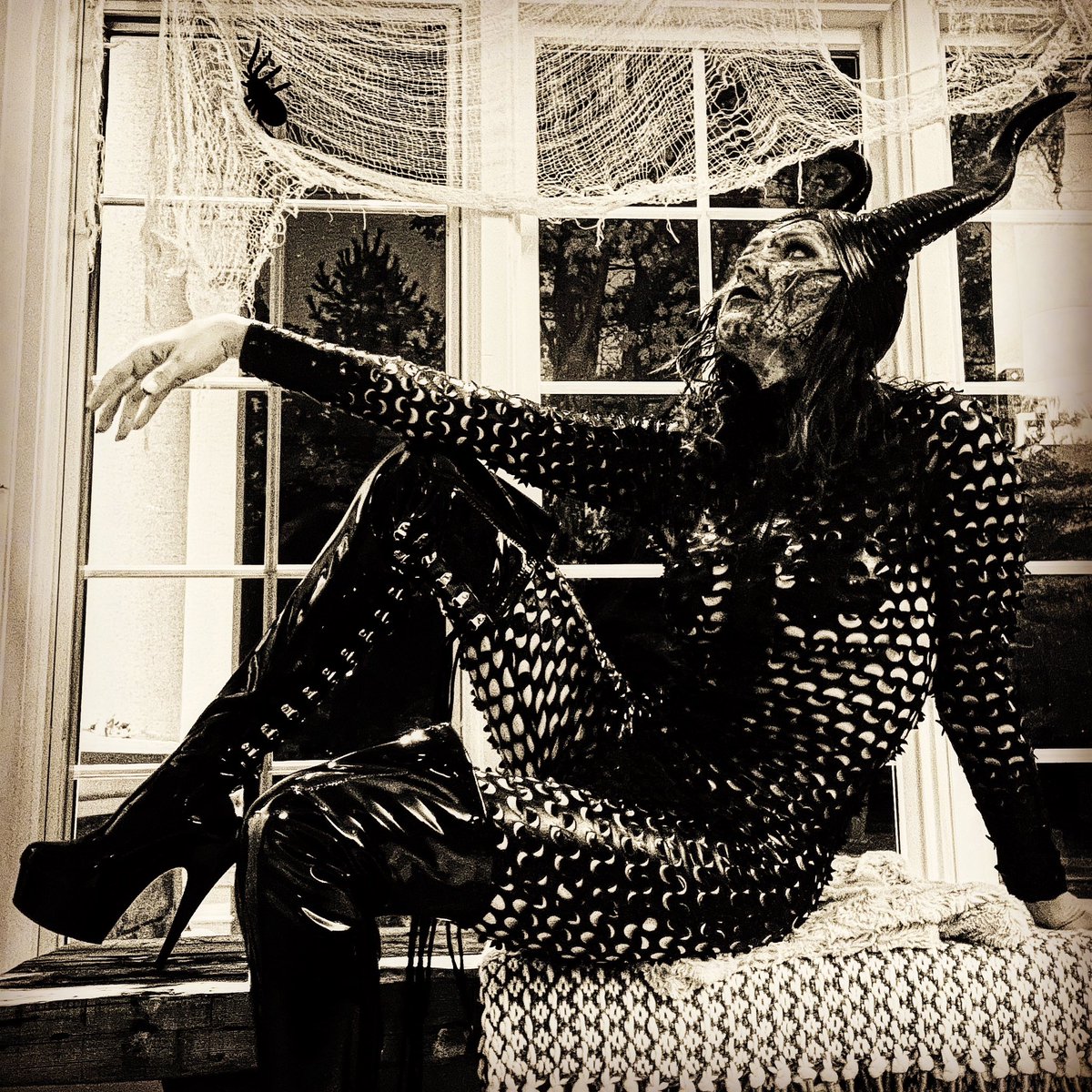 When mom gets a night out to let her pre-child freak flag fly. Happy Halloween! 👻 

Christmas music starts tomorrow I live in Canada now Thanksgiving has passed mind ya own.
