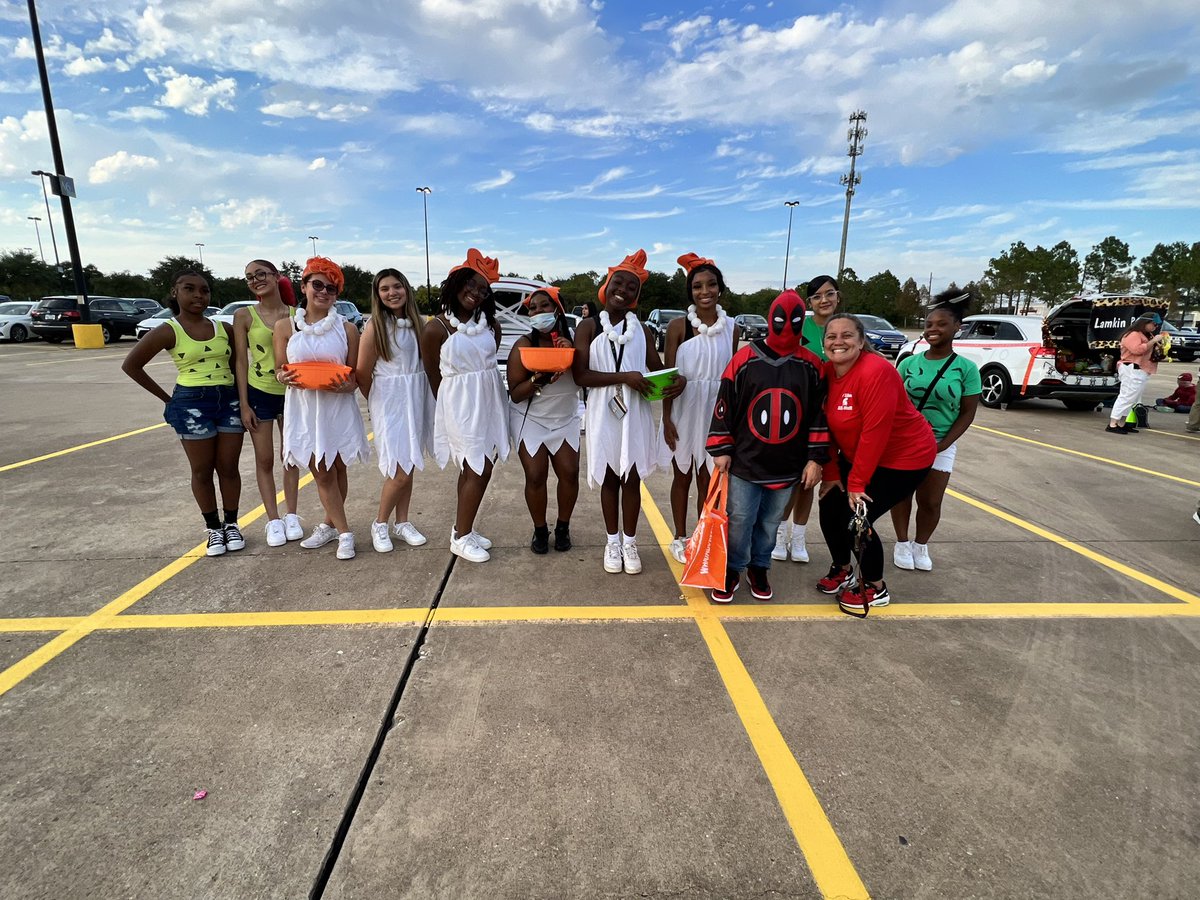 R.E.D. Storm tweet media