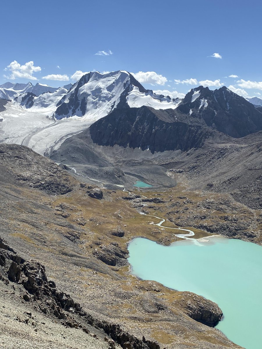 rTravelPhotos's tweet photo. /u/GuessWhatMimi: The stunning beauty of the Ala-Köl lake in the Terskey Alatau mountain range, Kyrgyzstan 🇰🇬. It lies at an altitude of 3,532 m. The journey up was pretty intense but SO worth it. Photo taken in September 2022. #travel #traveling #travelphotography #travelphoto https://t.co/exYk5006fj
