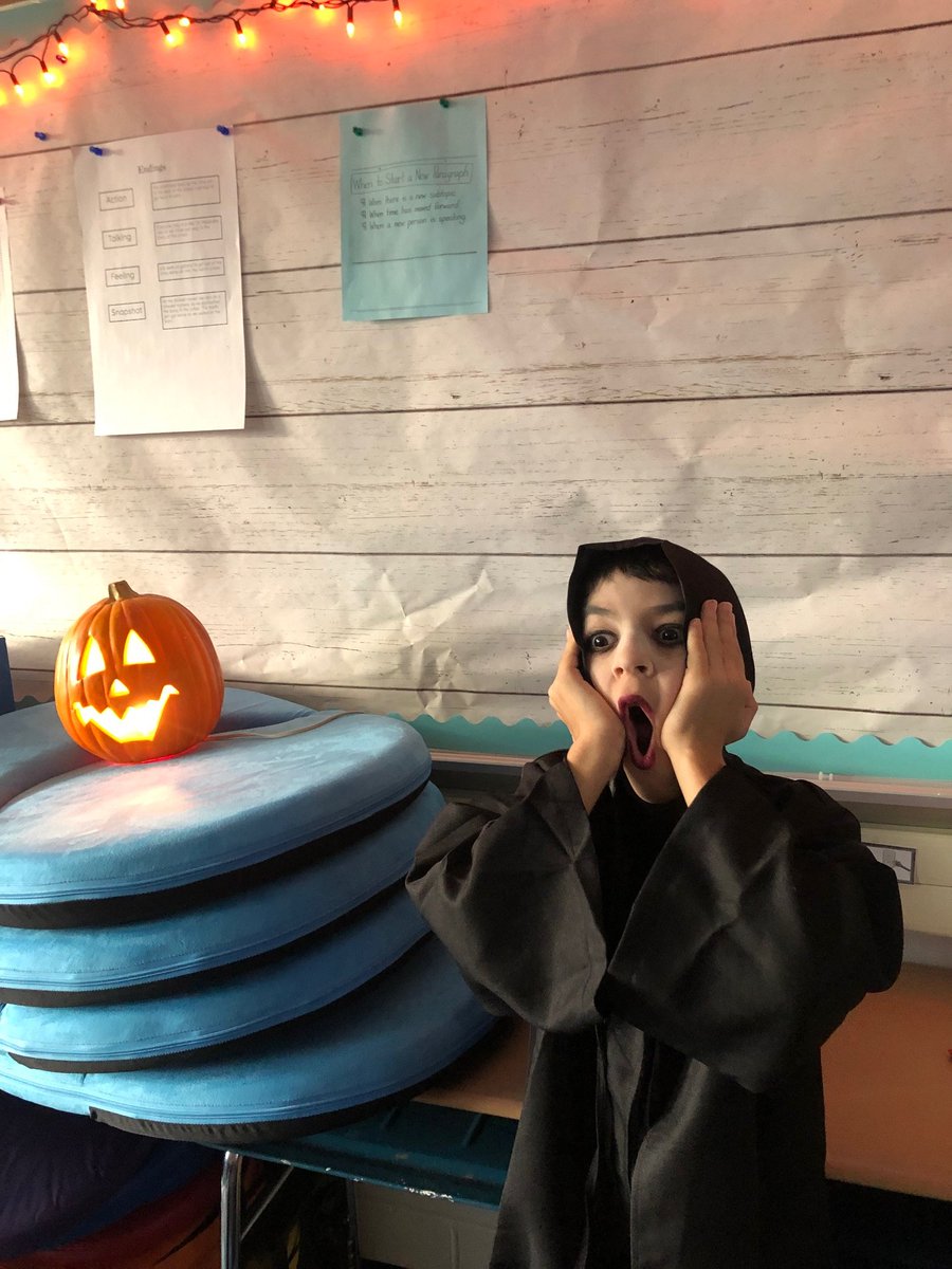 Dr. Malandra's Class tweet media