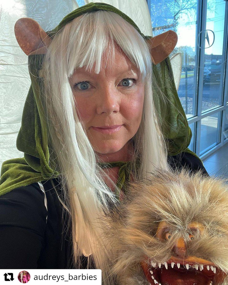 @audreys_barbies your cosplay makes Thra come to life!

#Repost 
• • • • • •
Happy Halloween 🎃 #thedarkcrystal #jimhenson

instagram.com/p/CkUSpYUJk4e/…