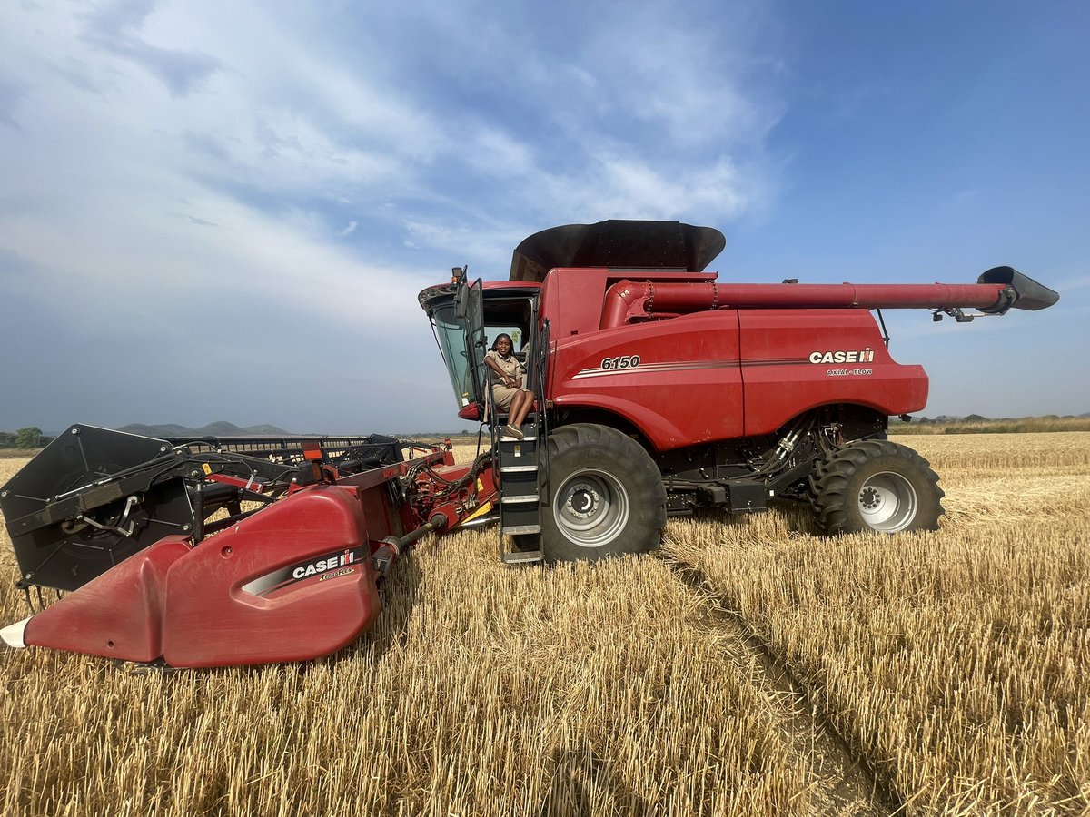 WendyMadzura's tweet photo. A thousand words πΈ appreciating βbreadβ ππ₯π₯ππ½ππ½ππ½
#SCSerenaπΎ #Food #farming #Production #Productivity #yeswecan https://t.co/dJWscD3LQB