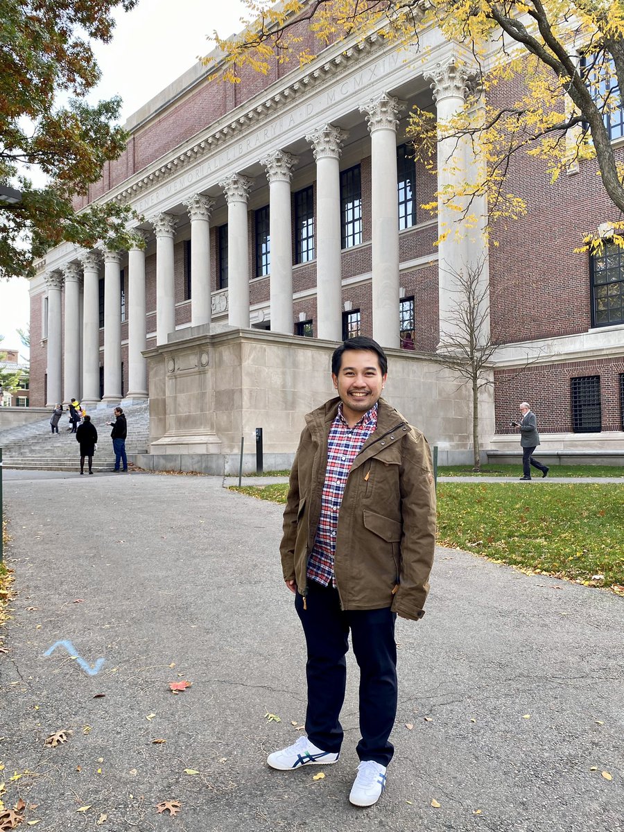 Six years ago, my first-ever photo at #Harvard was in front of Widener Library. Glad to be back again in my alma mater, where all planetary dreams are born! #PlanetaryHealth @Harvard @HarvardChanSPH