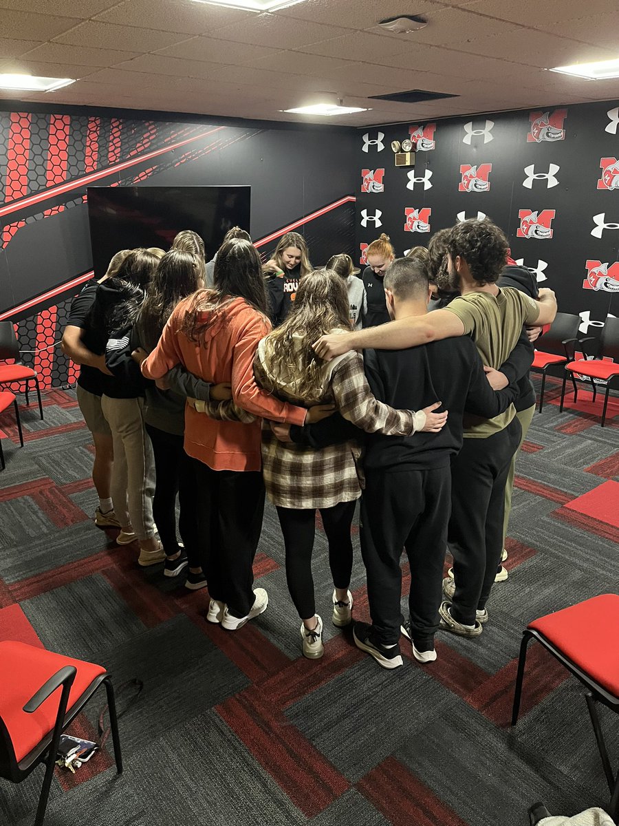 Great discussion and game tonight led by <a href="/A11Lizzy/">Lizzy_a11</a> and <a href="/LizKey_15/">Liz Key</a> ✝️