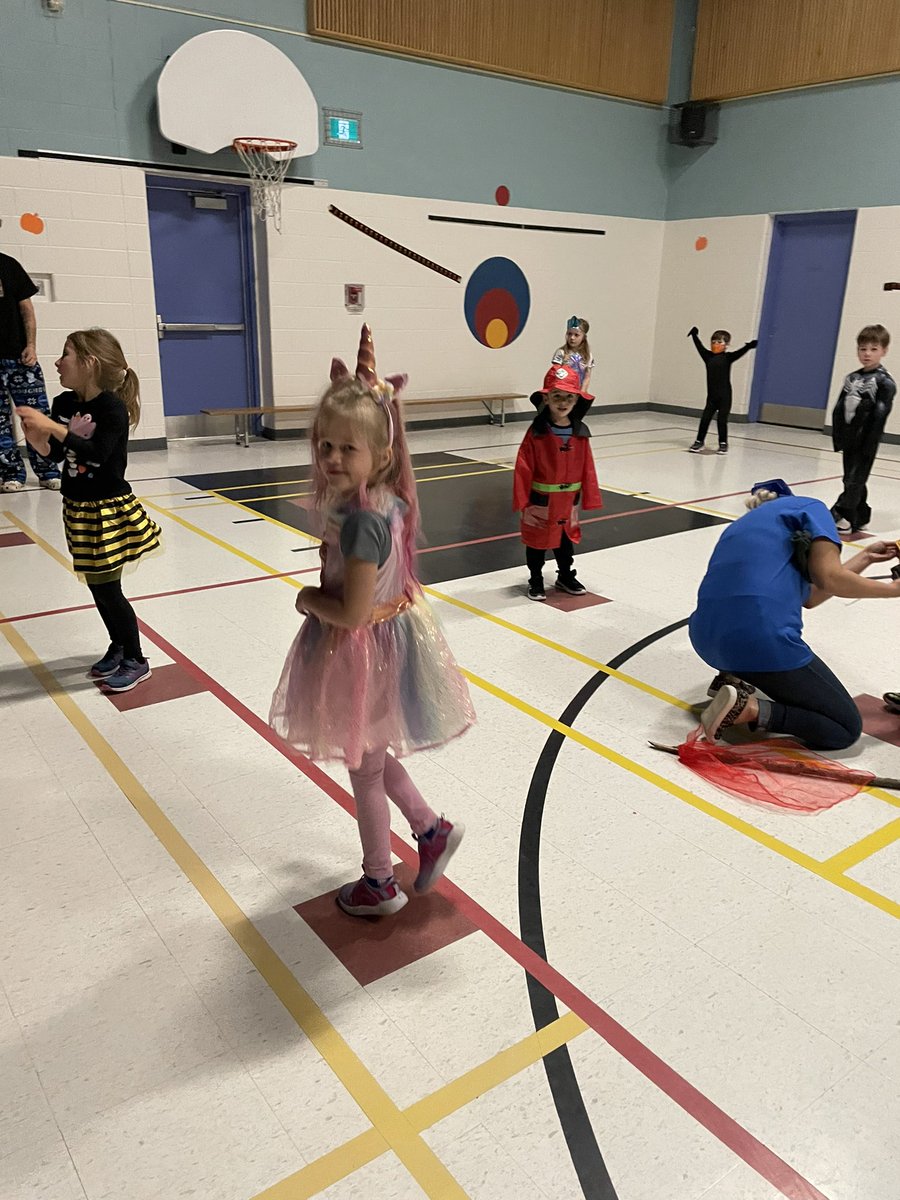 KindertownJS2's tweet photo. Halloween fun!! https://t.co/dWqJ5HeB7c