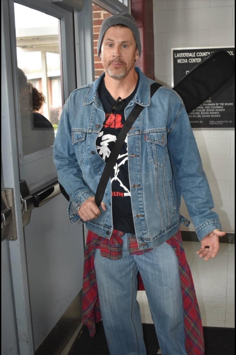 Good to see everyone's favorite, coach <a href="/TrentPatterson/">Trent Patterson</a> getting in the spirit of Halloween. #MrCongeniality