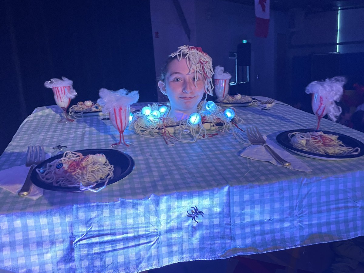 Helen Gin tweet media