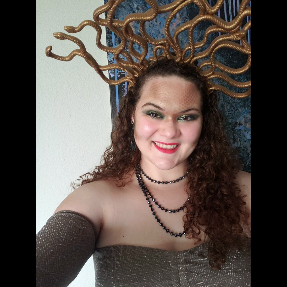 TotallyTiffing's tweet photo. "She wears strength and darkness equally well, the girl has always been half goddess, half hell."
#HappyHalloween https://t.co/scDr3QTbUV