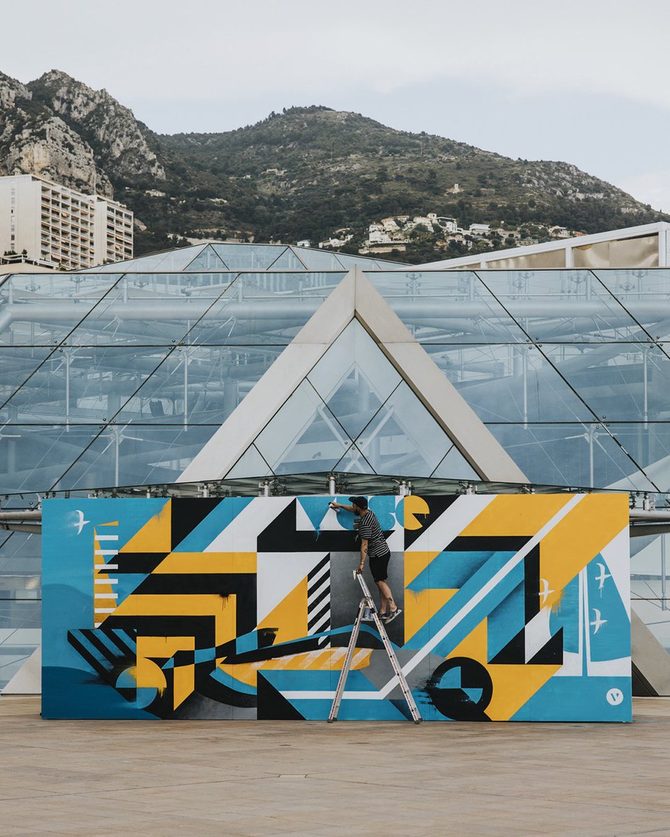 Ojalá podamos tener #Formula1 en Colombia y poder pintar otro de estos murales