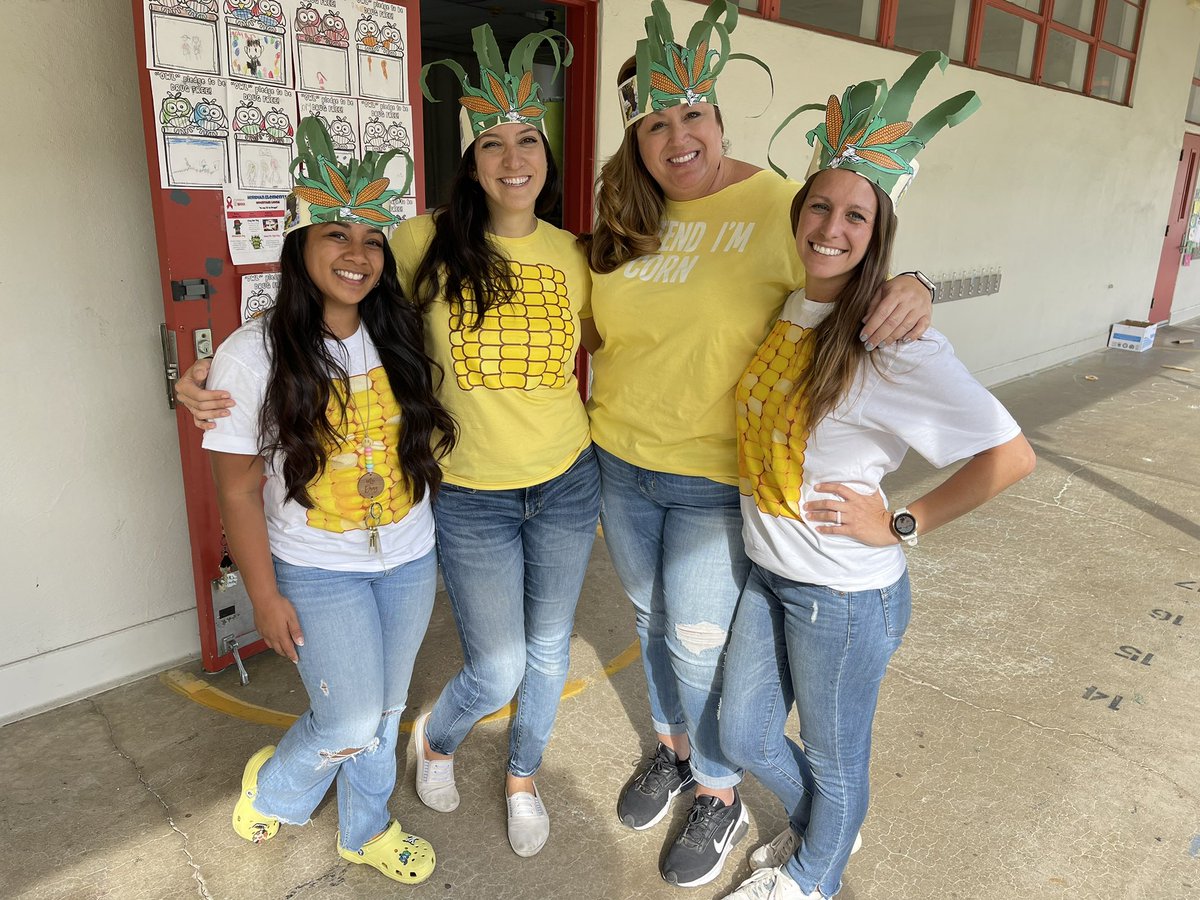 Chelsea Dang (@msdangrm24) on Twitter photo I hope everyone had a corntastic day! 🌽✨ HAPPY HALLOWEEN from the first grade team ! 🎃👻 <a href="/MeridianCVUSD/">Meridian Elementary</a> <a href="/Kelly_A_Miller/">KellyMiller</a> <a href="/Shannonweston5/">Shannon Weston</a> #CVUSD I hope everyone had a corntastic day! 🌽✨ HAPPY HALLOWEEN from the first grade team ! 🎃👻 <a href="/MeridianCVUSD/">Meridian Elementary</a> <a href="/Kelly_A_Miller/">KellyMiller</a> <a href="/Shannonweston5/">Shannon Weston</a> #CVUSD