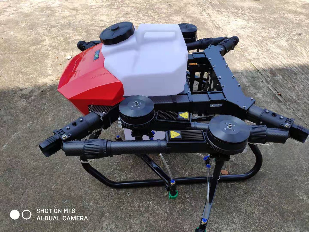 TtfTech's tweet photo. Maker of agricultural drones
welcome to inquire
WhatsApp：+8613048888542
#cropspraying #agriculture   #drone #sprayingdrone #agriculturaldrone #drones #fumidrone #smartfarming #farmingtechnology #spraydrone #uav #fruittree #farmer #fruit #rurallife #Turkey #farmer #fly #tech https://t.co/qFzaPD0s1o