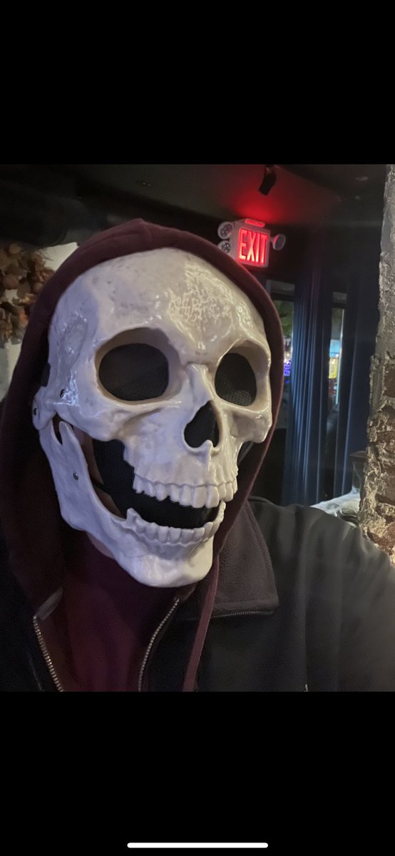 MattFishman's tweet image. Felt cute, might delete later blah blah blah