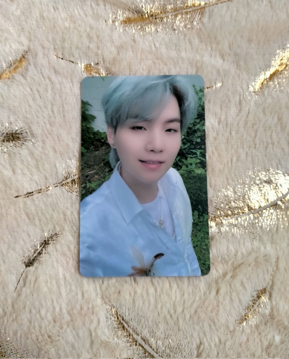 shanbnsera's tweet photo. ∘˚˳° wts | lfb | ph ∘˚˳° help rt ! 
         ꒰ Yoongi butter pst ld pc ꒱

ミ P450 + lsf
ミ payo / 5 days reservation
ミ mint condi 

⩩ bts yoongi suga pst butter ld pc ph https://t.co/kCXrCL1AUn