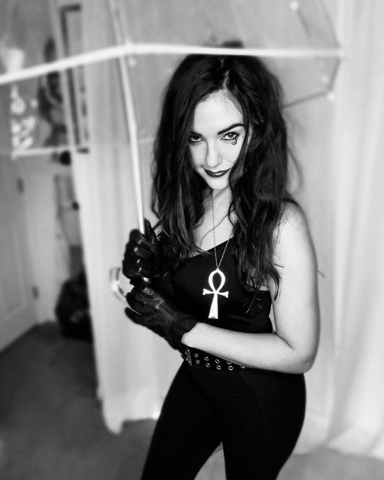 DEATH OF THE ENDLESS HAPPY HALLOWEEN 🎃 SAMHAIN 2022 ☠️ https://t.co/IGt2ANT3p5