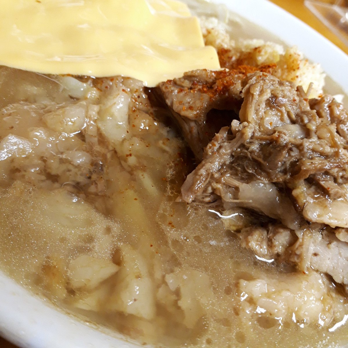 b_kettle's tweet photo. リニューアル閉店直前の最後のんまい池田屋吹田。ほんまんまかったなあ。
コクもキレがあって最高やった。さようなら池田屋。8年通って139杯食いました。 https://t.co/SNrMrnfrgw