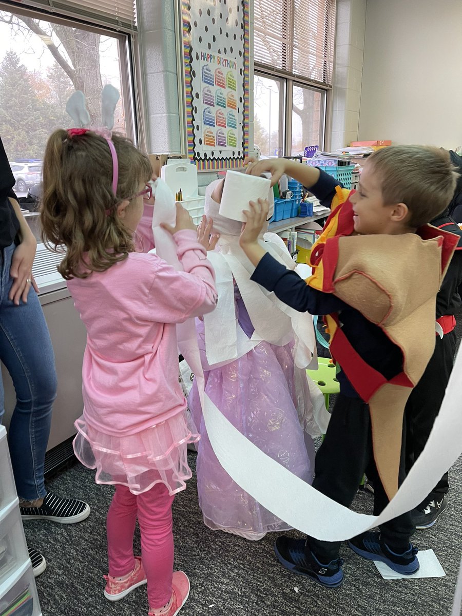 We had a great Halloween Monday!