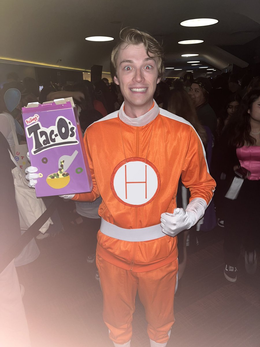 “I’ll have the Tac-O’s please.” #Harryween