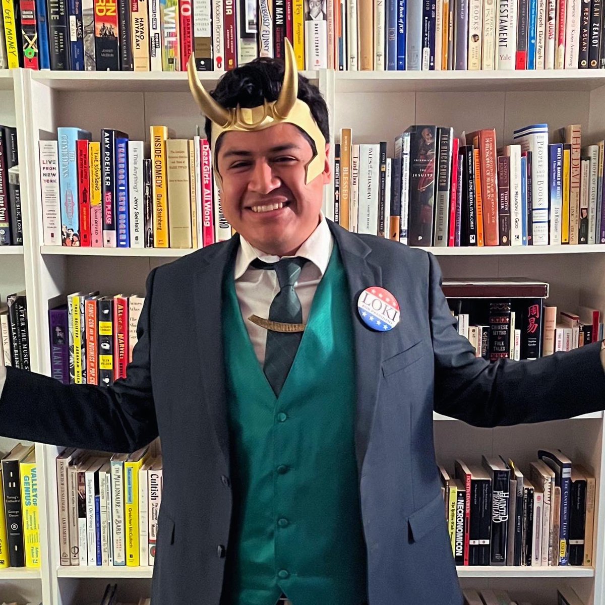 LopezforCA's tweet photo. Glorious purpose! #VoteForLoki #Halloween2022 https://t.co/D9azubzTLQ