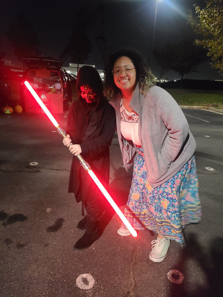 Amber Sanders (@ms_s_spacesquad) on Twitter photo In honor of Halloween today I wanted to post about the awesome I had at <a href="/Discovery_elem/">Discovery Elem</a> <a href="/discoverypto1/">DiscoveryPTO</a> trunk or treat event last Friday! Had a great time handing out candy and seeing my awesome students! In honor of Halloween today I wanted to post about the awesome I had at <a href="/Discovery_elem/">Discovery Elem</a> <a href="/discoverypto1/">DiscoveryPTO</a> trunk or treat event last Friday! Had a great time handing out candy and seeing my awesome students!