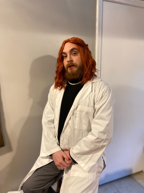 zachsaidathing's tweet photo. I dressed as my #DnD character this Halloween. 

Patricia Moynihan, actor darling.
@QuantumDungeon https://t.co/M8mzhZOpXE