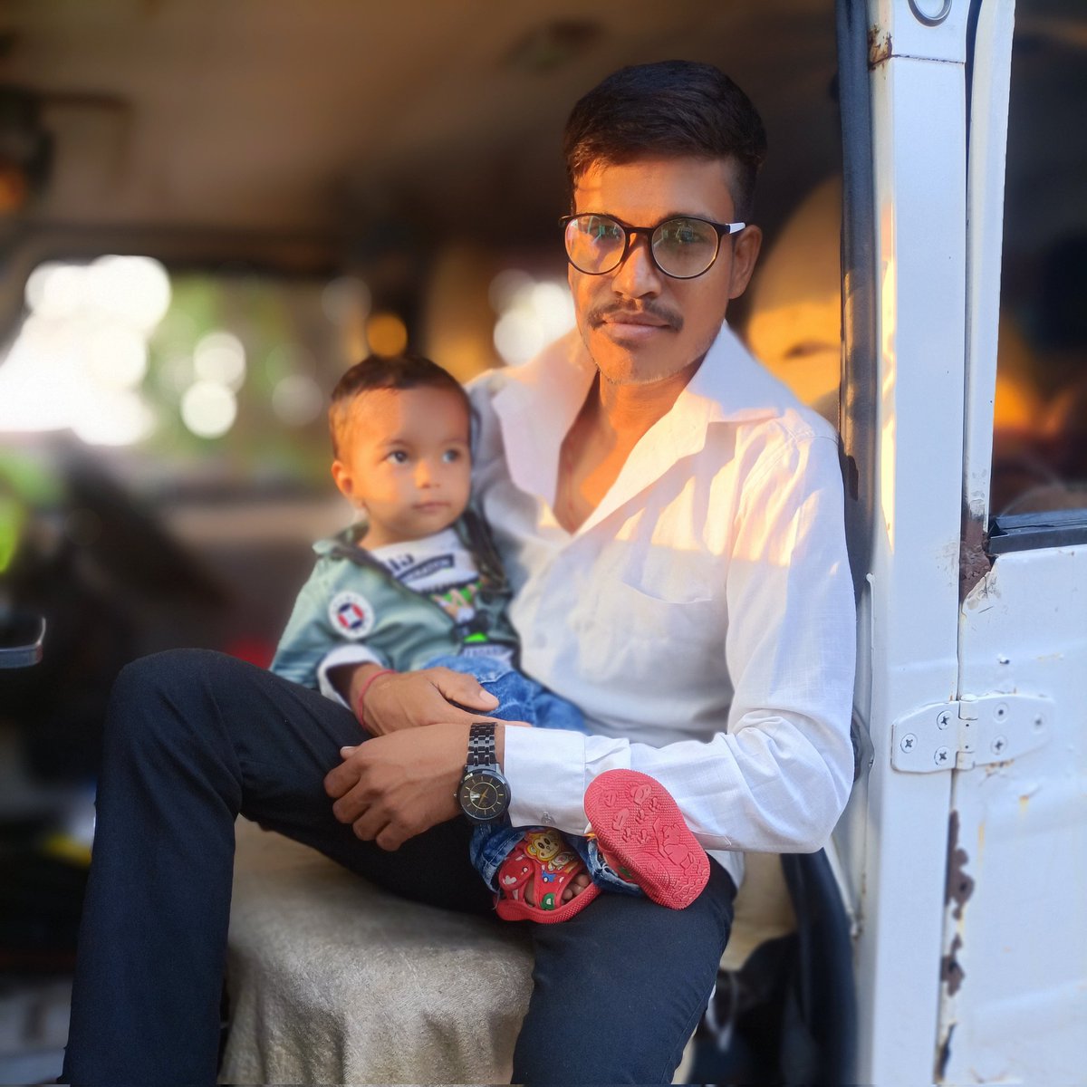 riteshv20180252's tweet photo. #NewProfilePic https://t.co/7rIcxQ2up3