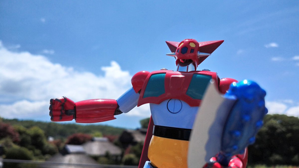 Guernic07768857's tweet image. #11月になったのでフォロワーさんに自己紹介しようぜ
フォロワー数180名前後で頭打ち😄
今や開き直って「既存フォロワー様に『リアルフォロワー』のまま居ていただくにはどうあるべきか🤔？」に軸足をシフトして奮闘中のアカウント🤣
生命線たるゲッター線濃度の高さだけは落とせない🔥！
#GetterRobo