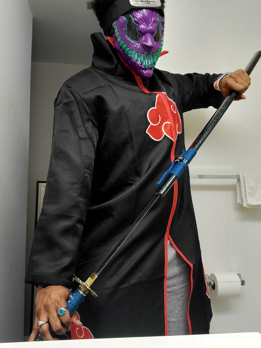 _eli27's tweet image. #Halloween2022