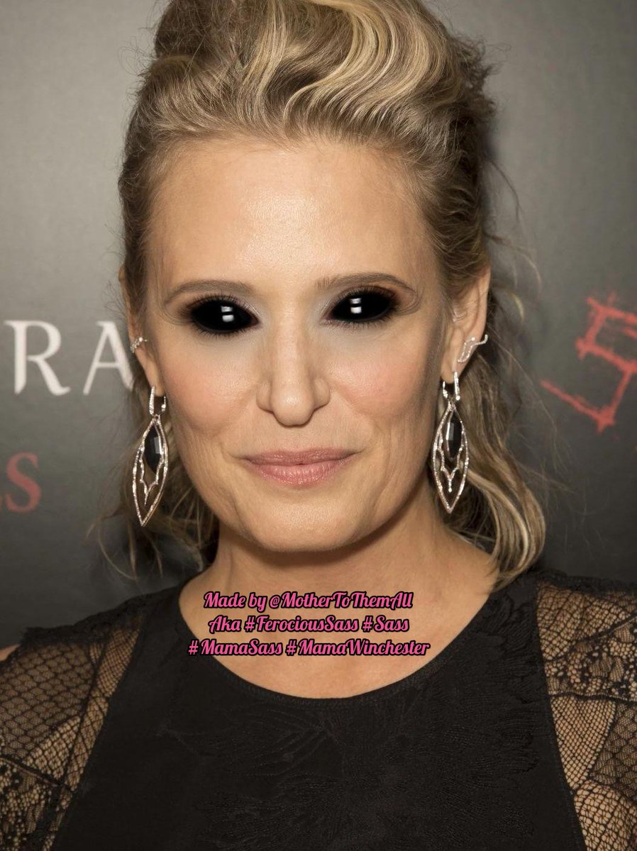 Mama Winchester (In rut) (@mothertothemall) on Twitter photo 