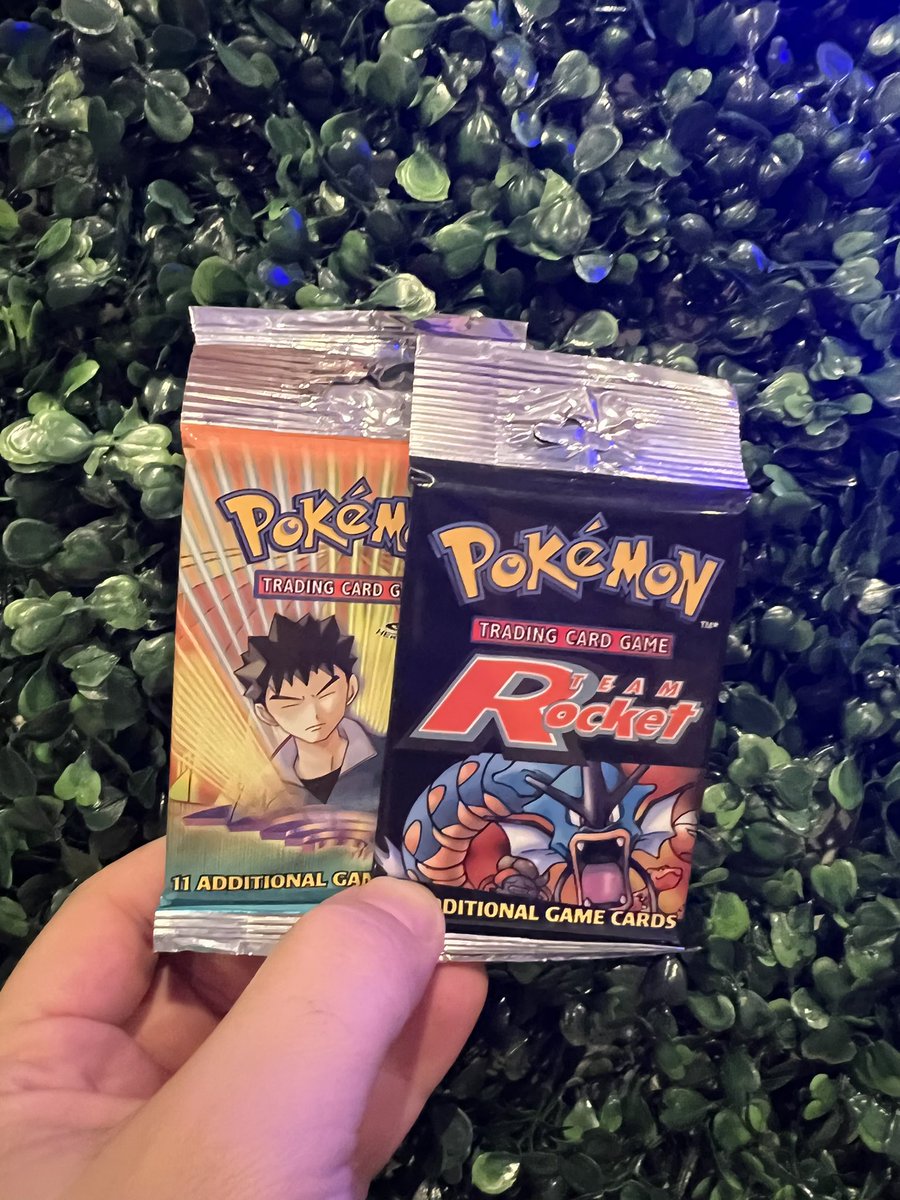 WorldCardTrader's tweet image. Thanks for the hospitality Tennessee! @nashcardshow 

#Pokemon #Charizard #wotc