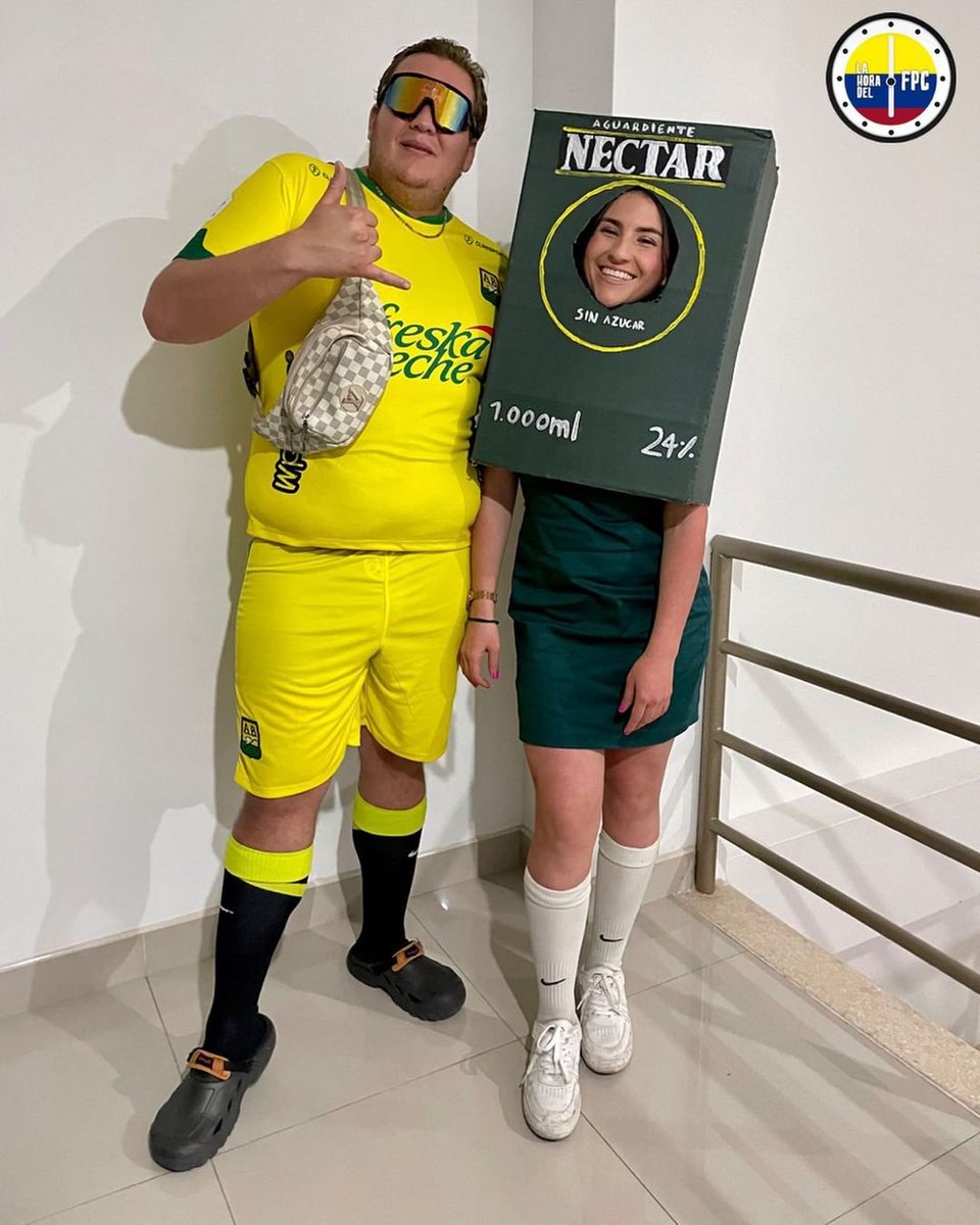 Camilogm18's tweet photo. Jajajaja el disfraz de Dayro 🤣 https://t.co/HIK6J0PNDX