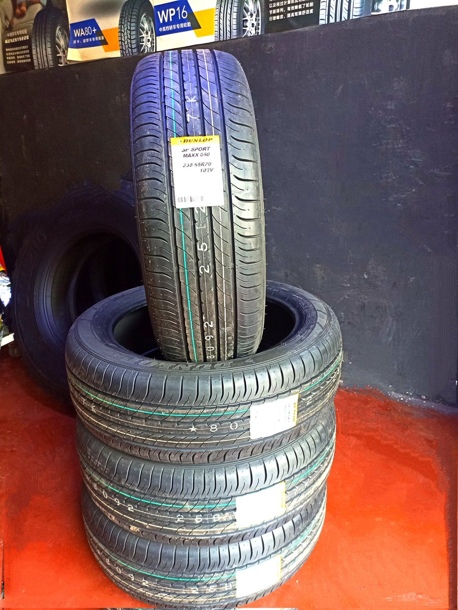 neumatico's tweet photo. #Dunlop https://t.co/H0fNHTuT5Y