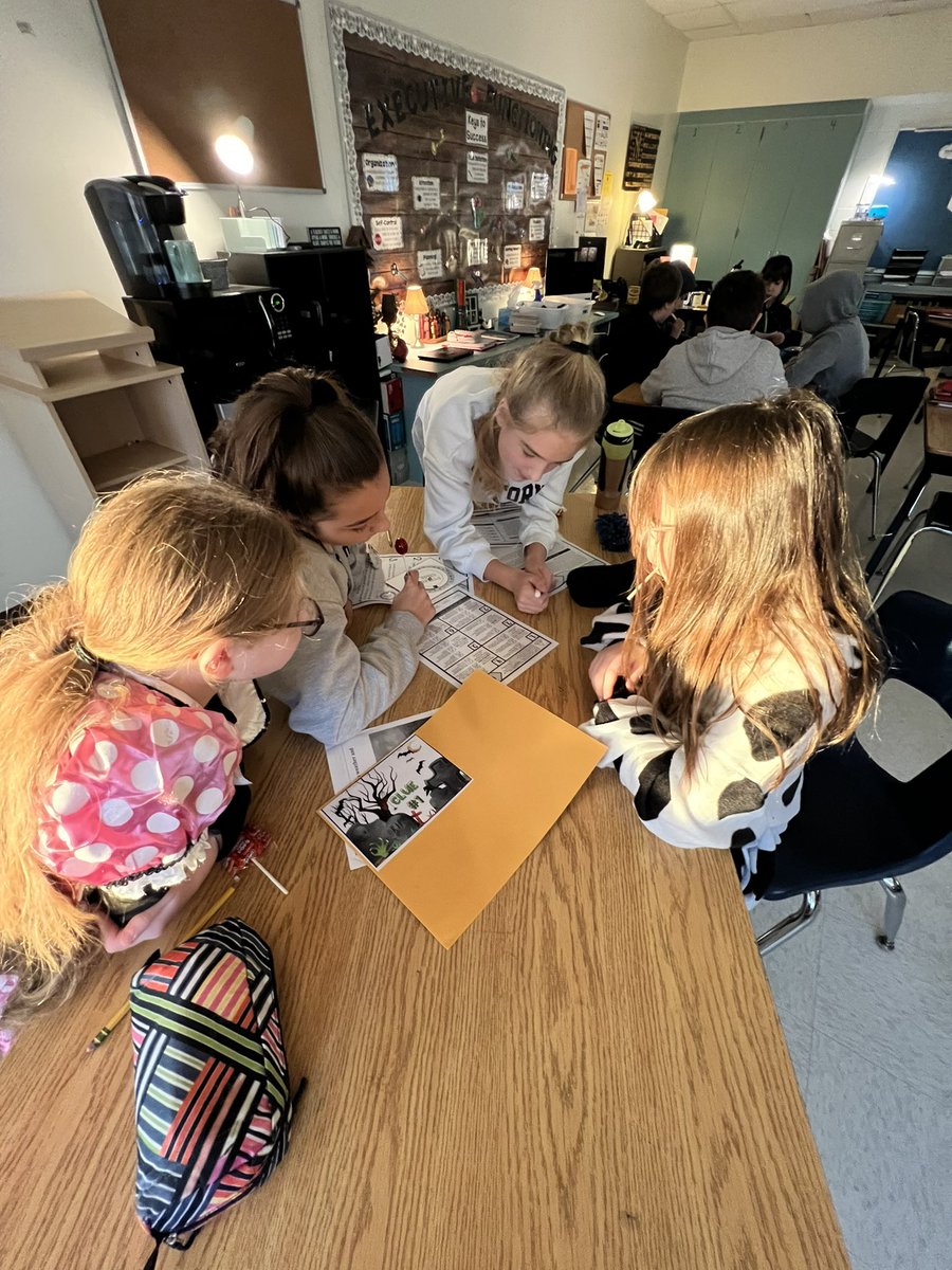 hfl6black's tweet photo. Halloween on a school day? An escape room was the perfect activity, ELA style 🎃👻 https://t.co/wvUAQmOZnJ