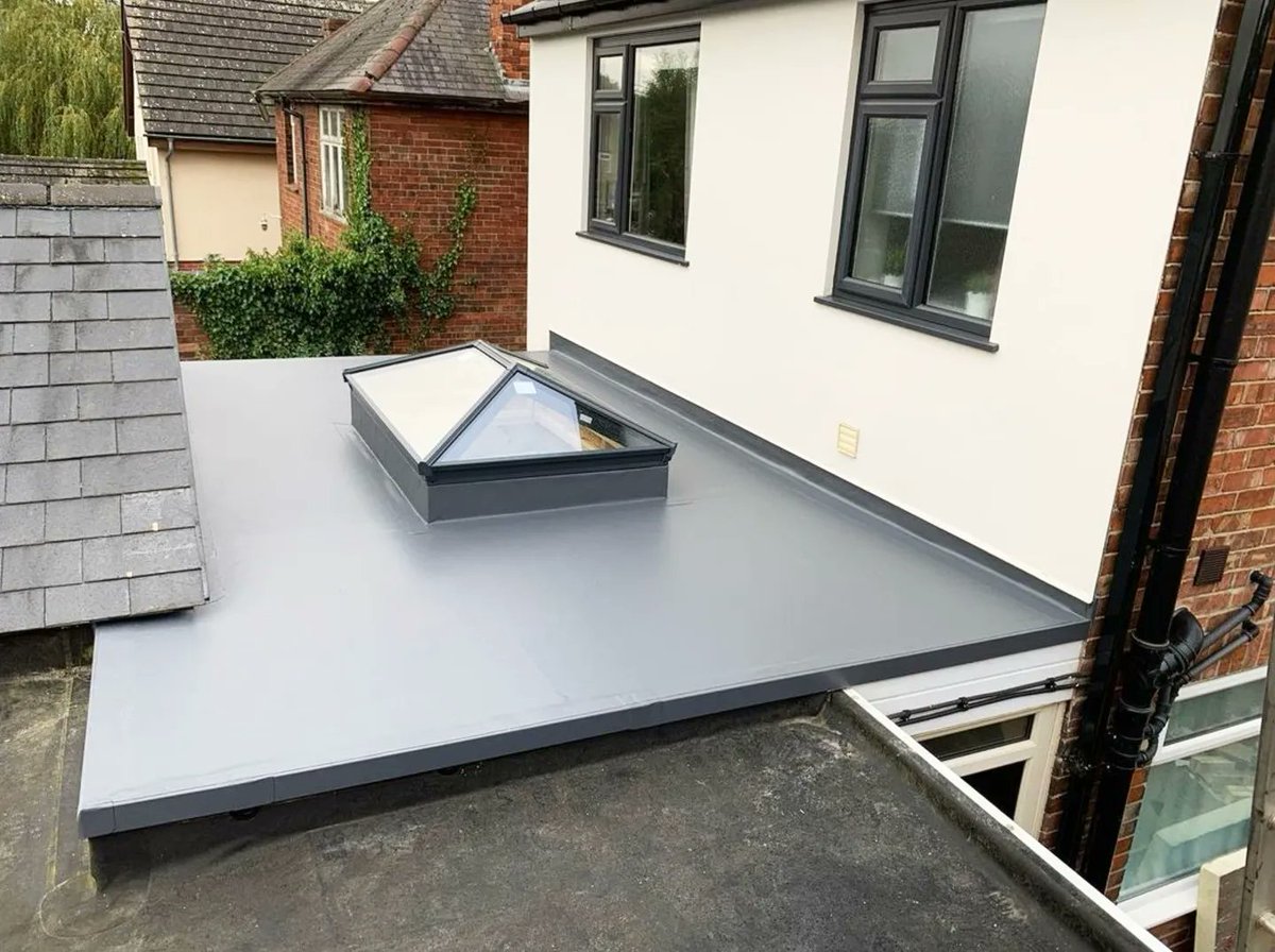 KornicheSystems's tweet photo. Perfect from every angle ππ
-
-
-
-
#rooflantern #flatroofwindows #flatroofwindow #framelessskylight #londonarchitects #ofset #architecture #contemporaryrooflights #modernextension #modernrooflights #londonextensions #glassrooflight #flatroofextension #openplanextension https://t.co/YNvCkk1Bqr