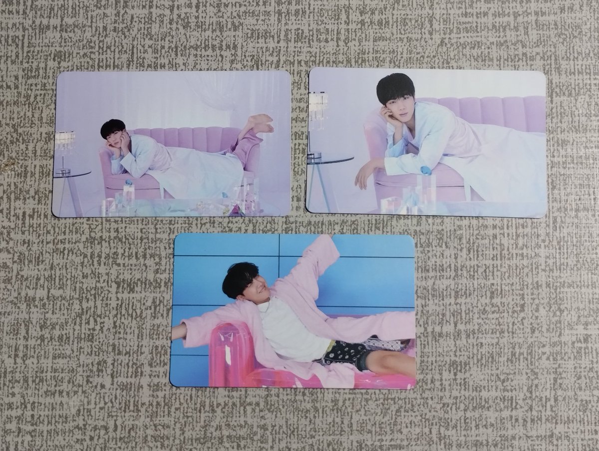 BABUBLEBLES's tweet photo. ✨ wts / lfb - ph ✨

‼️not for sensitive buyer/s‼️
💭 ₱20ea, 50 if set [ REPRICED] 
🎀 Be Photocards

— MOP &amp; MOD: gcash / sco &amp; flash
— Loc: QC

🏷️ wts bts ph seokjin jin jhope hobi hoseok be ess nrpc essential deluxe non random photocard pc https://t.co/8YrkW5PMmE