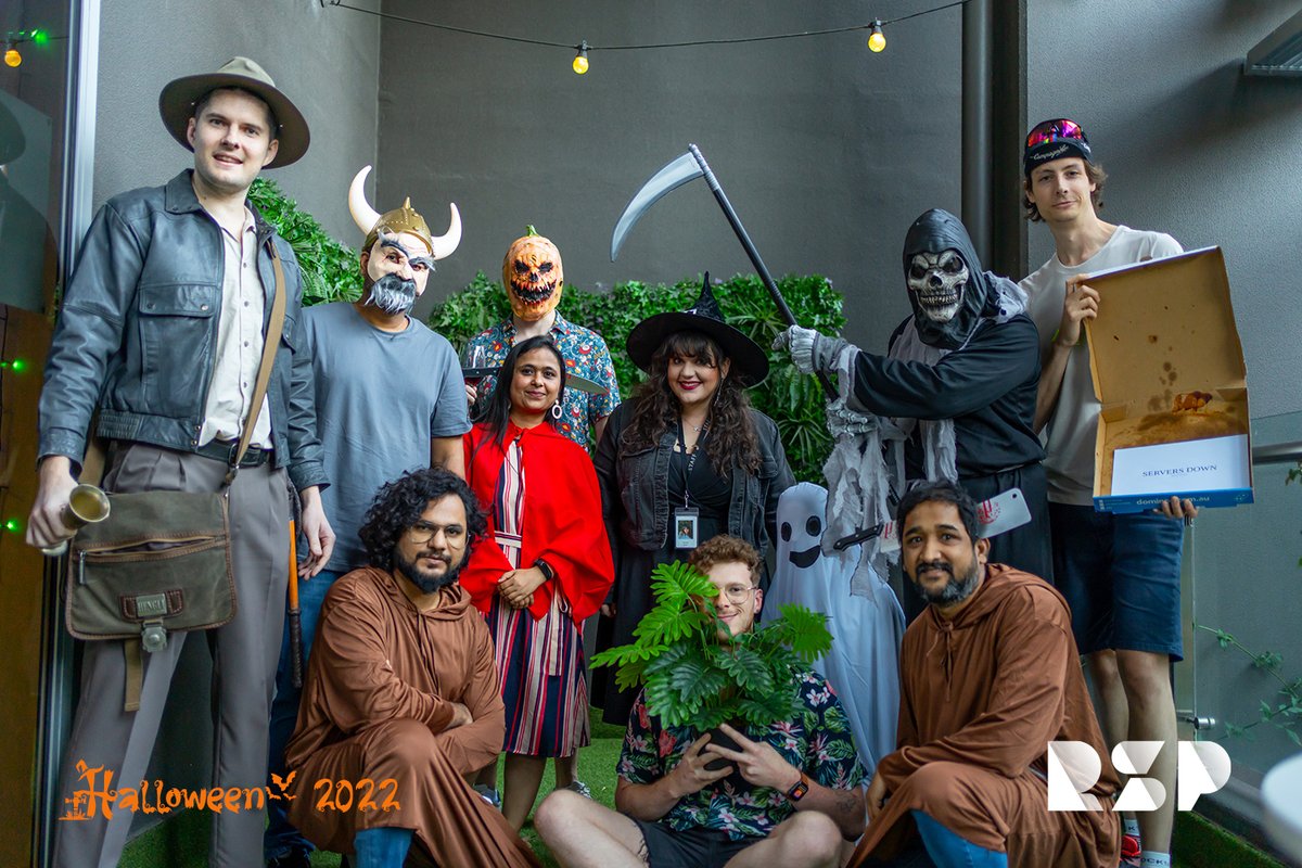 rspvfx's tweet photo. Halloween is becoming quite the tradition at RSP and Halloween 2022 did not disappoint! An incredible effort by all involved. The costumes were creative, scary, impressive and fun. Can't wait to see what 2023 brings...
#vfxscare #halloween2022 #halloween #halloweenvfx #RSPVFX https://t.co/Y31LC1pQym