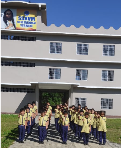 SSRVM_Itanagar's tweet photo. On Rashtriya Ekta Diwas (National Unity Day, 31st Oct) our students at SSRVM Itanagar took a unity pledge, honoring Sardar Vallabhbhai Patel on his birth anniversary.
@SSRVM @SRISRI
#ironmanofindia #EktaDiwas #SSRVMITANAGAR https://t.co/UIhraIE8pF