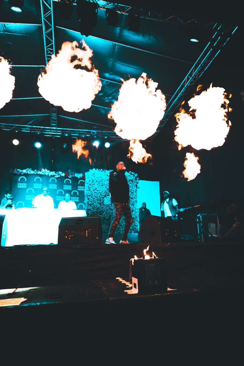akaworldwide's tweet photo. https://t.co/WNuvALq1QH