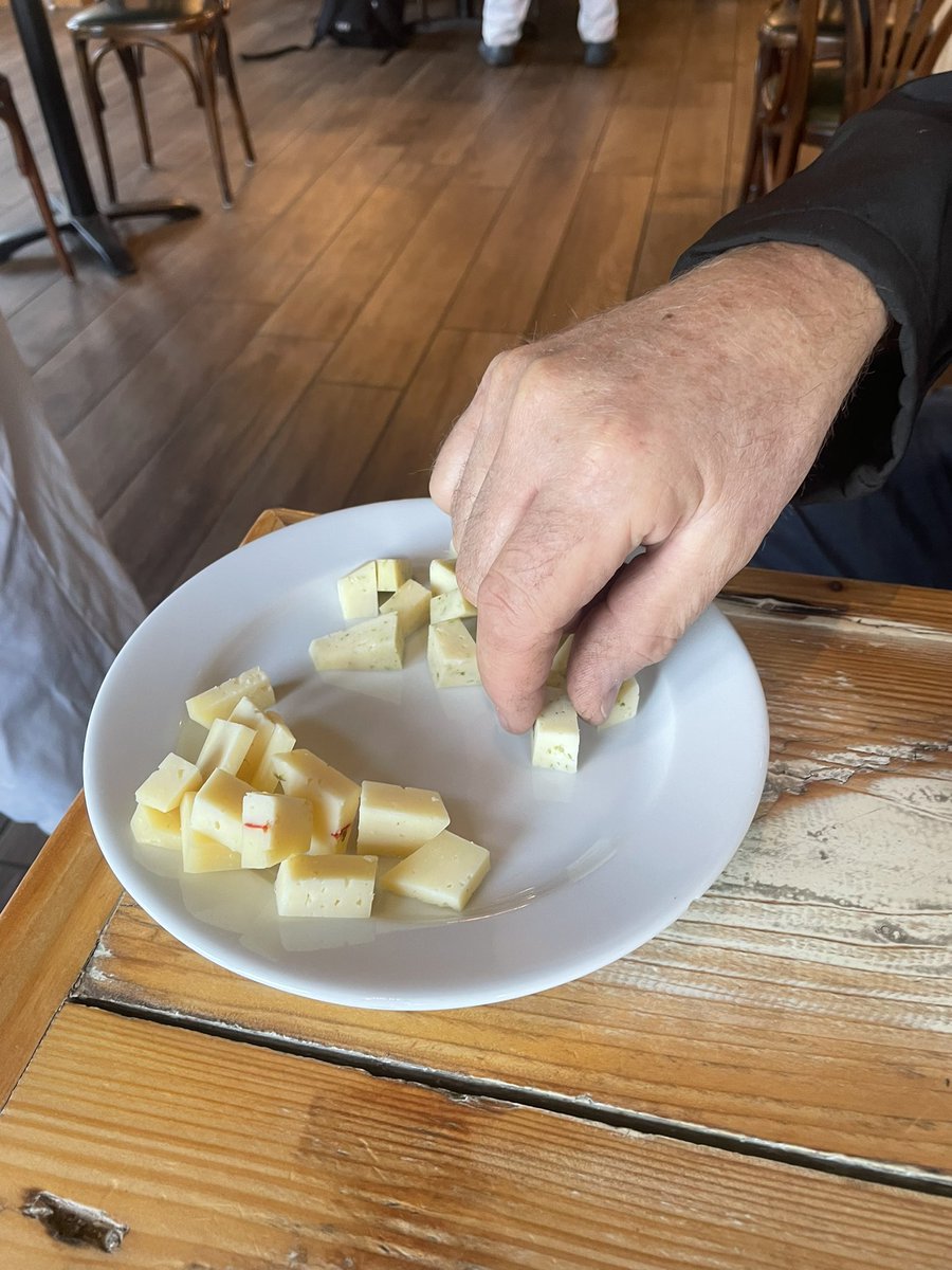 Wezenspyk's tweet image. We zijn weer aan het #proeven geweest. #kleur #zout #pikant #mild