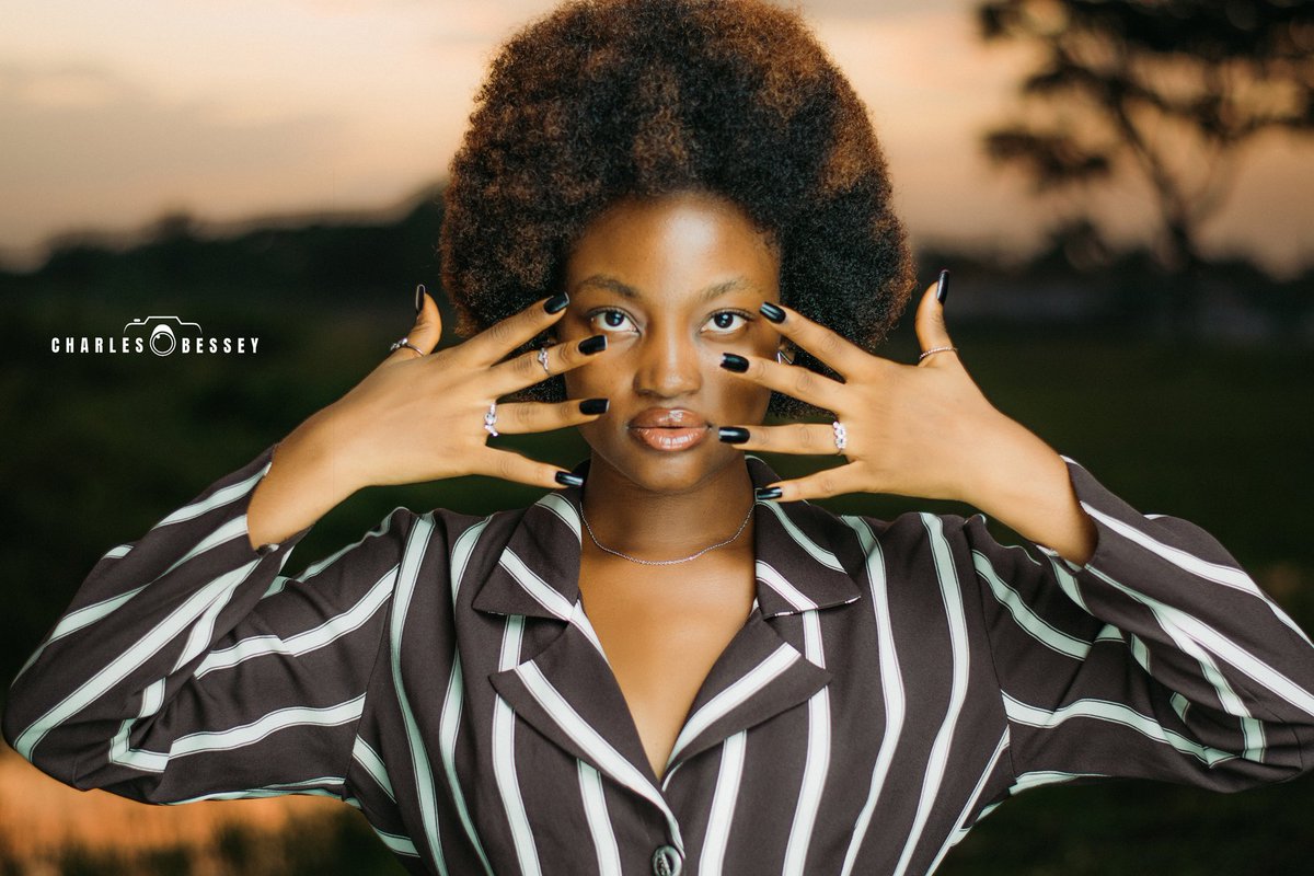 Charlesbessey01's tweet photo. Beauty begins the moment you decide to be yourself.
#charlesbessey #photogod #outdoorphotography #portraitphotographer https://t.co/LDiRTVjFAq