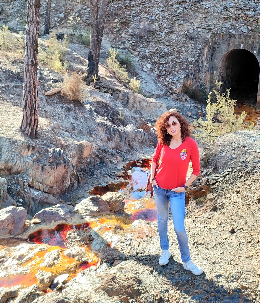 ConchiLillo's tweet image. #Riotinto rojo pasión 🫀