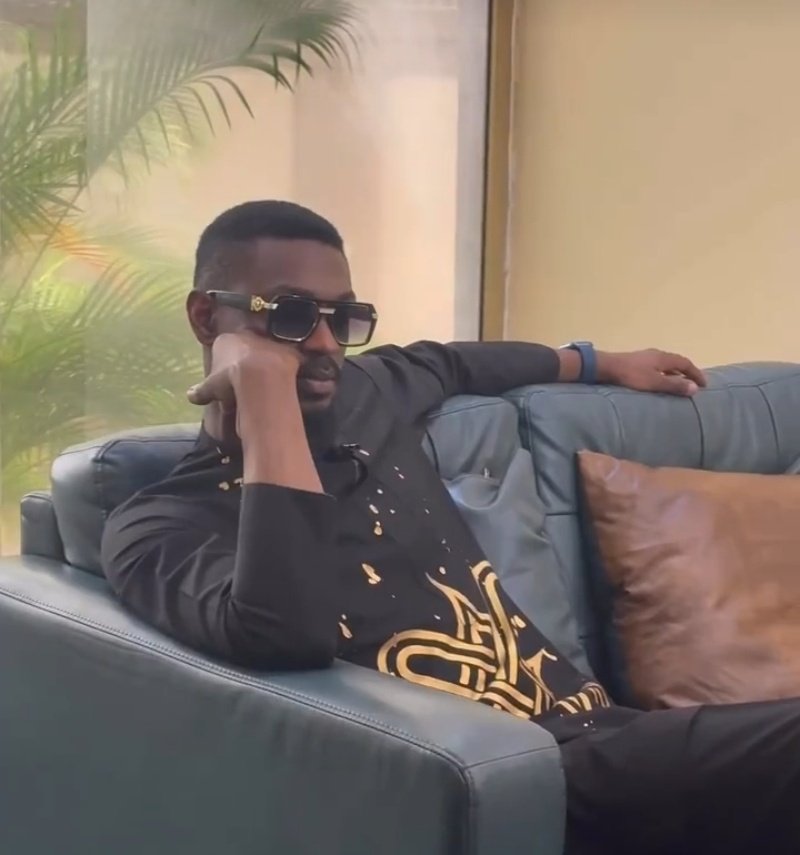 I wish you stress free month.
Go collect blessings woto woto.
Na your right this month.

#adekunlethebrand #AdekunleOlopade #TheIslanders