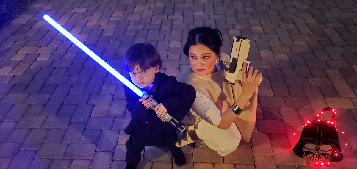 Anakin Skywalker 
and Padme Mama-dala